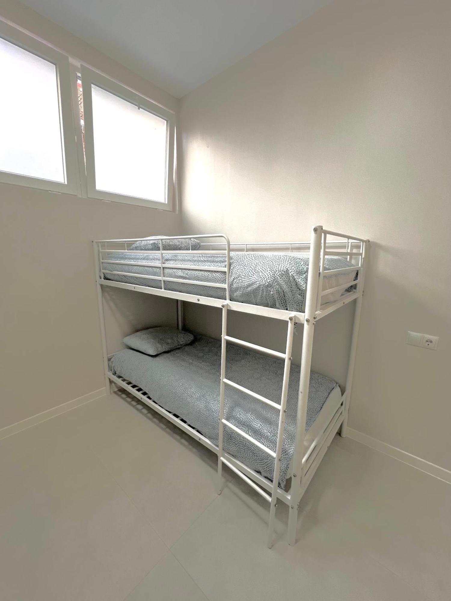 Hostel Oasis 马德里 外观 照片