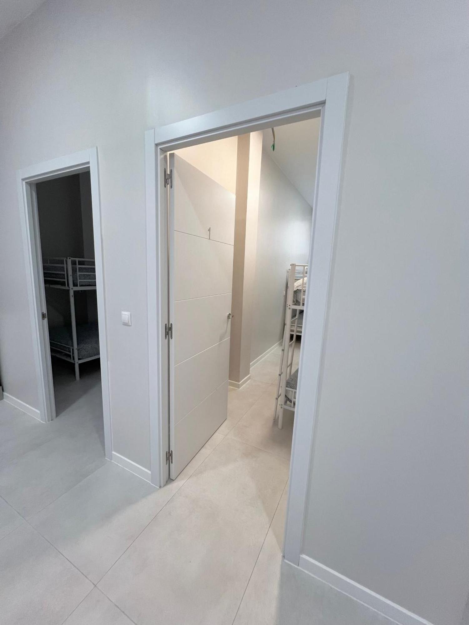 Hostel Oasis 马德里 外观 照片