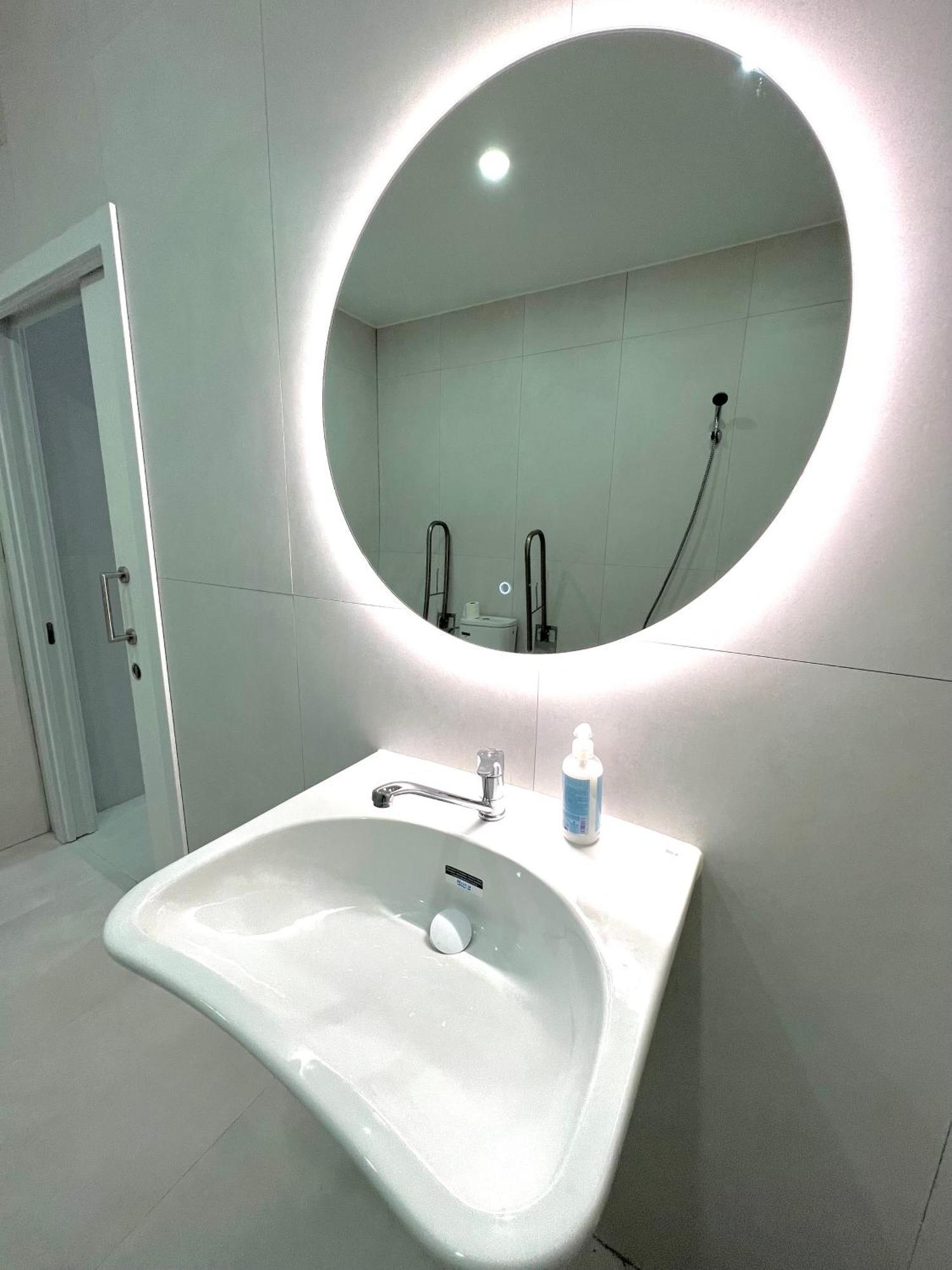 Hostel Oasis 马德里 外观 照片