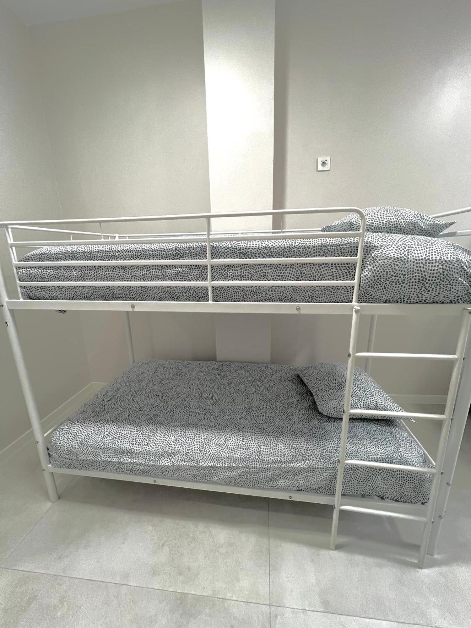 Hostel Oasis 马德里 外观 照片